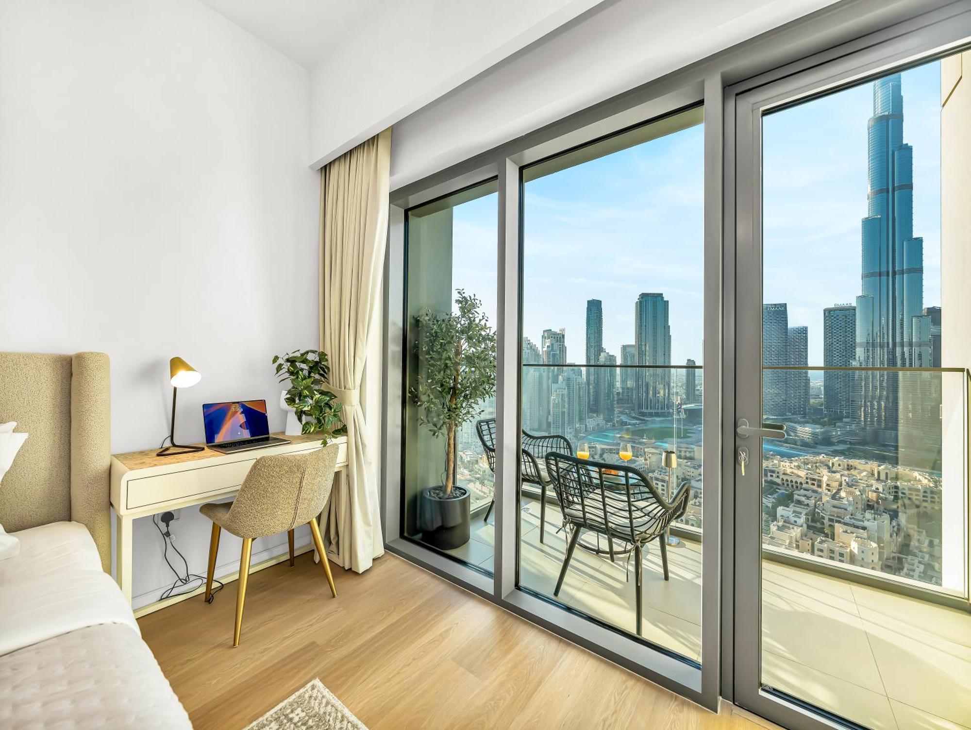 Apartment The Burj Khalifa Luxury 2-bed In Burj Royale