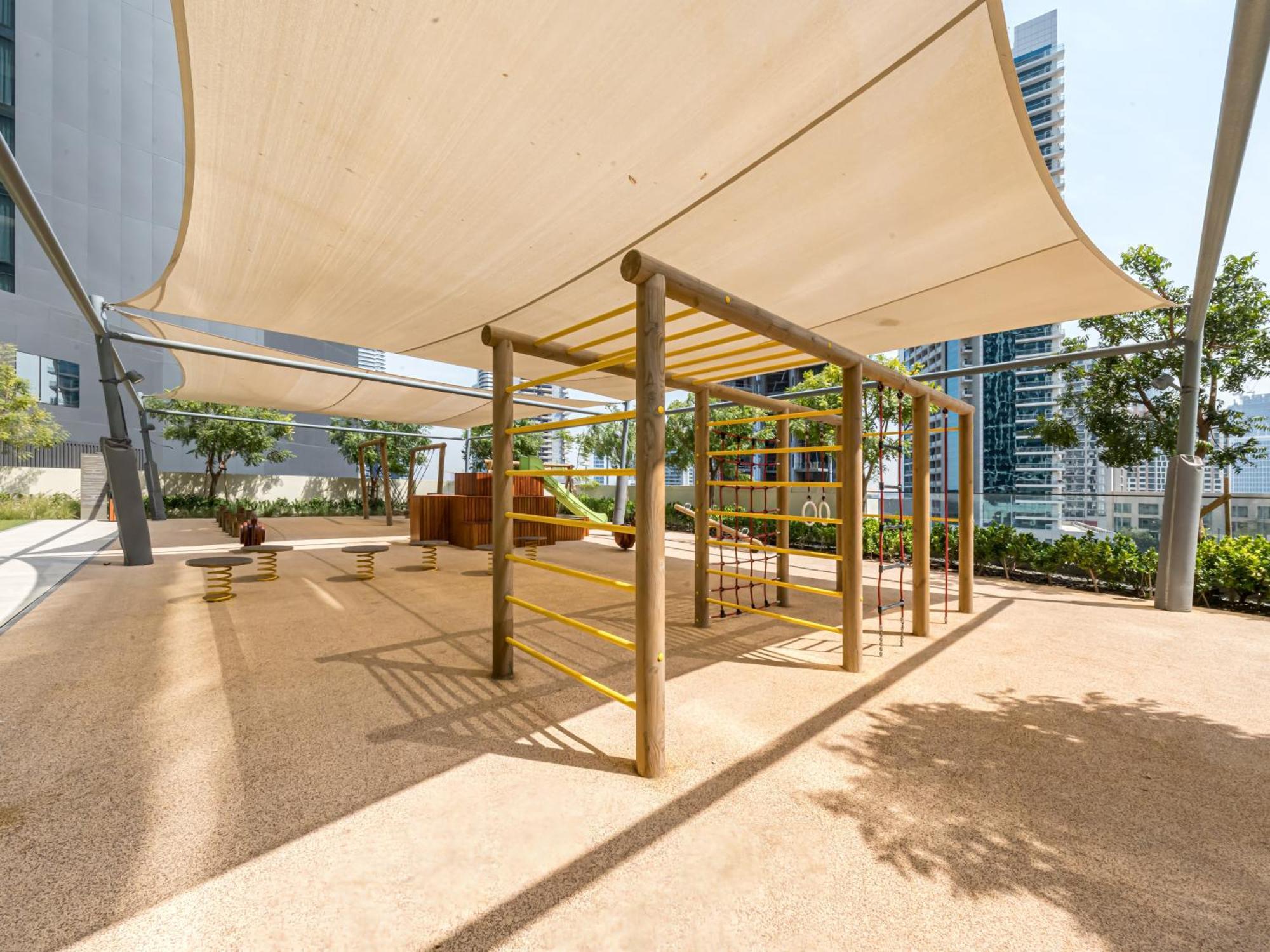 The Burj Khalifa Luxury 2-bed In Burj Royale Apartment Dubai